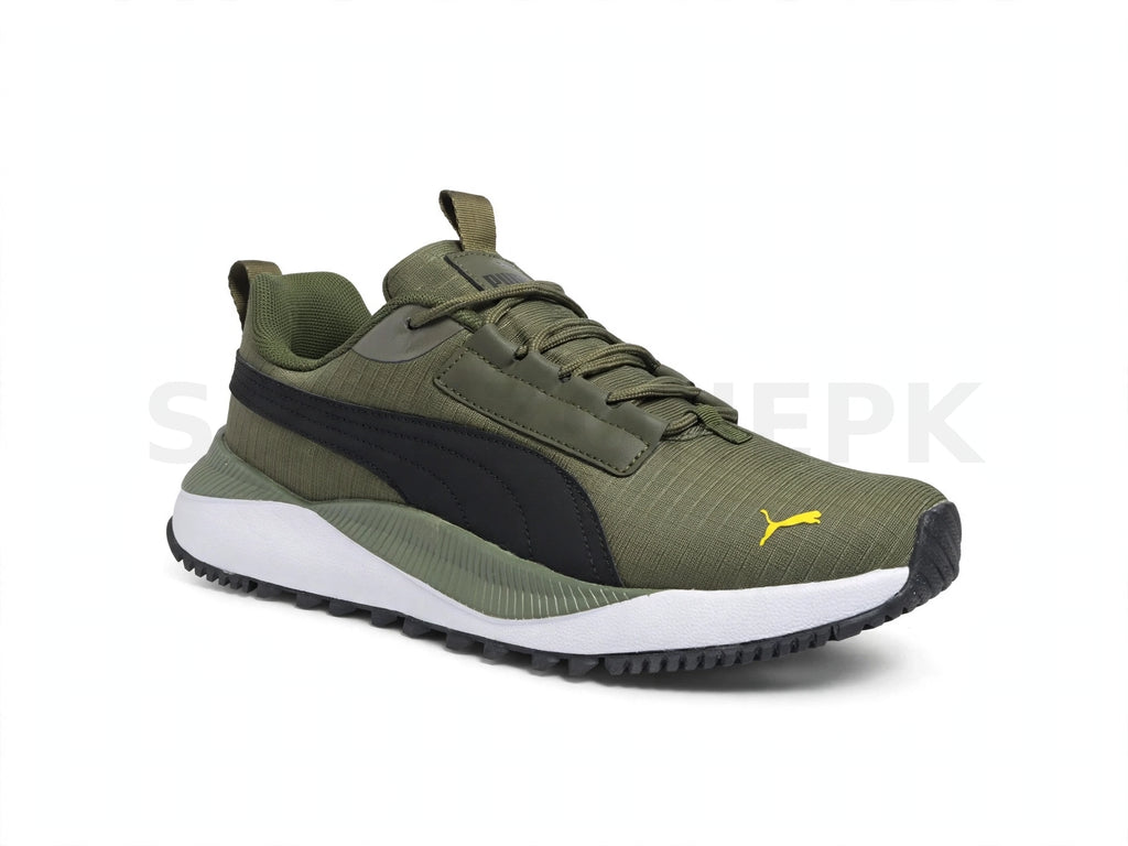 PUMA Runner Olive Green