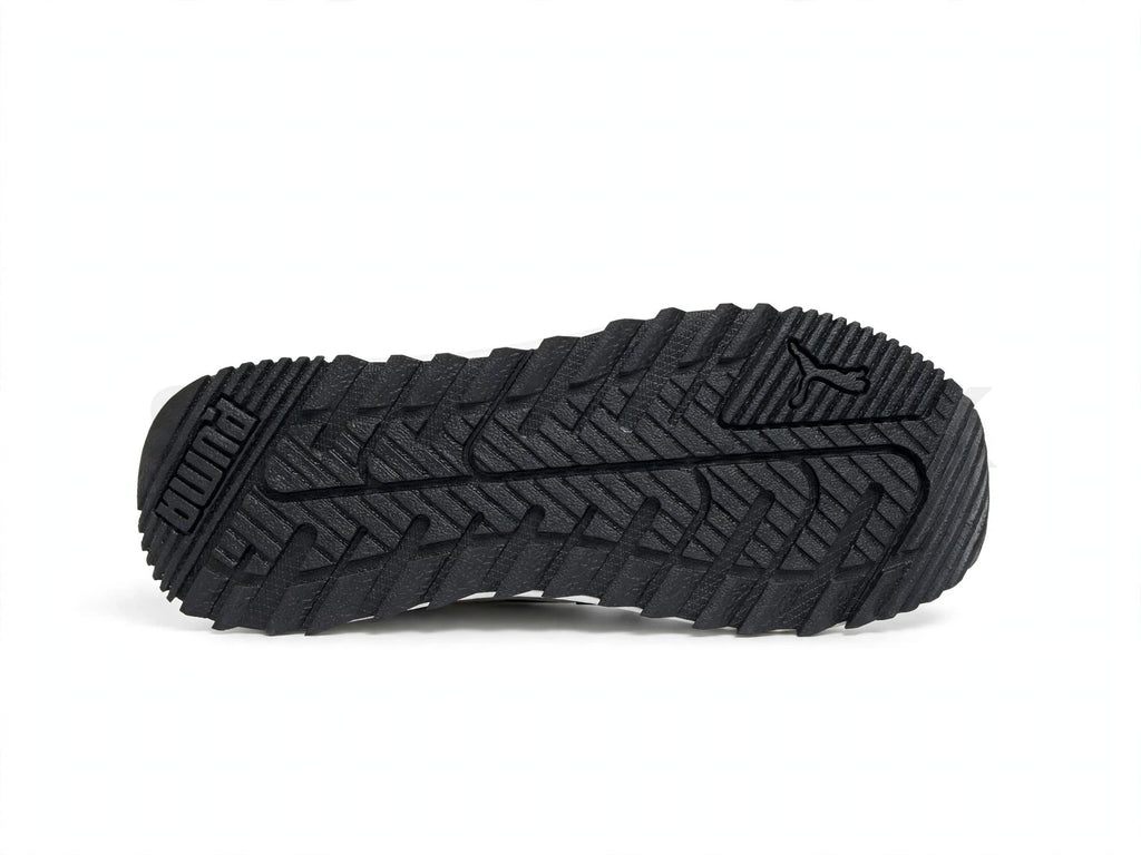 PUMA Runner Black White
