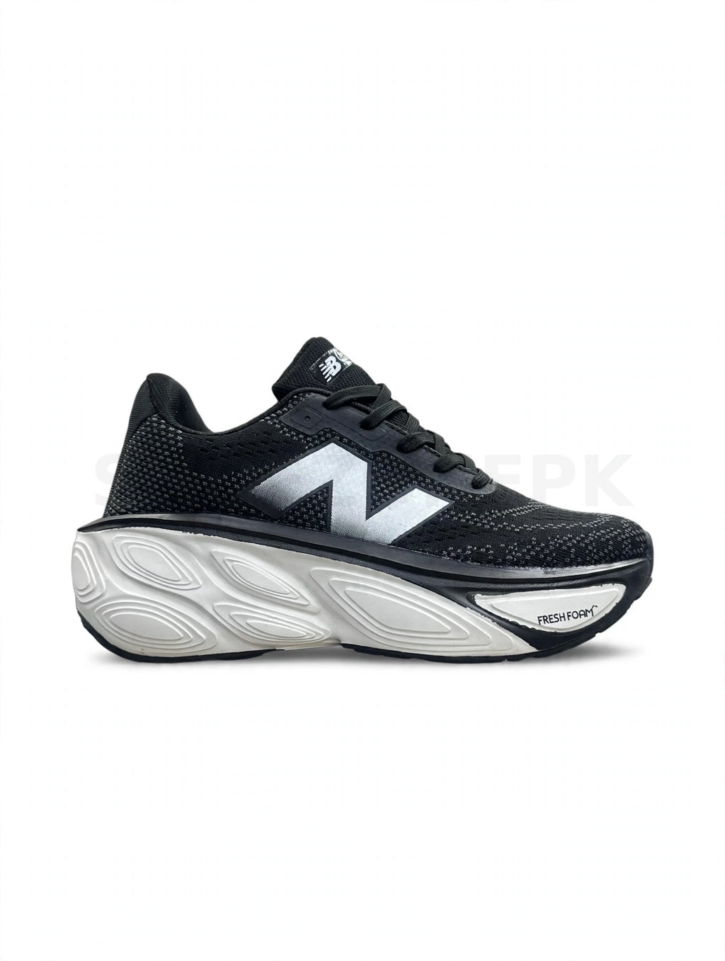 New Balance Fresh Foam X More v5 Black White