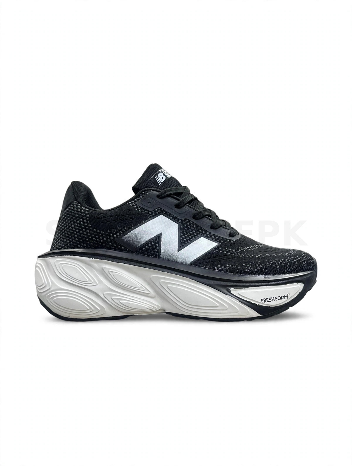 New Balance Fresh Foam X More v5 Black White