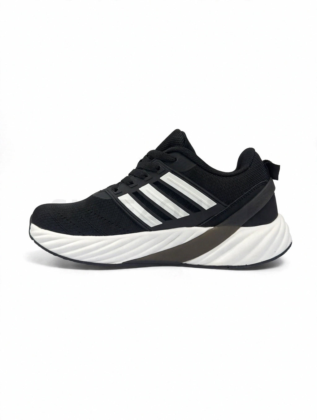 AD Supernova Black x White