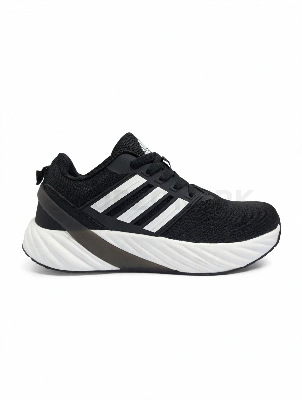 AD Supernova Black x White