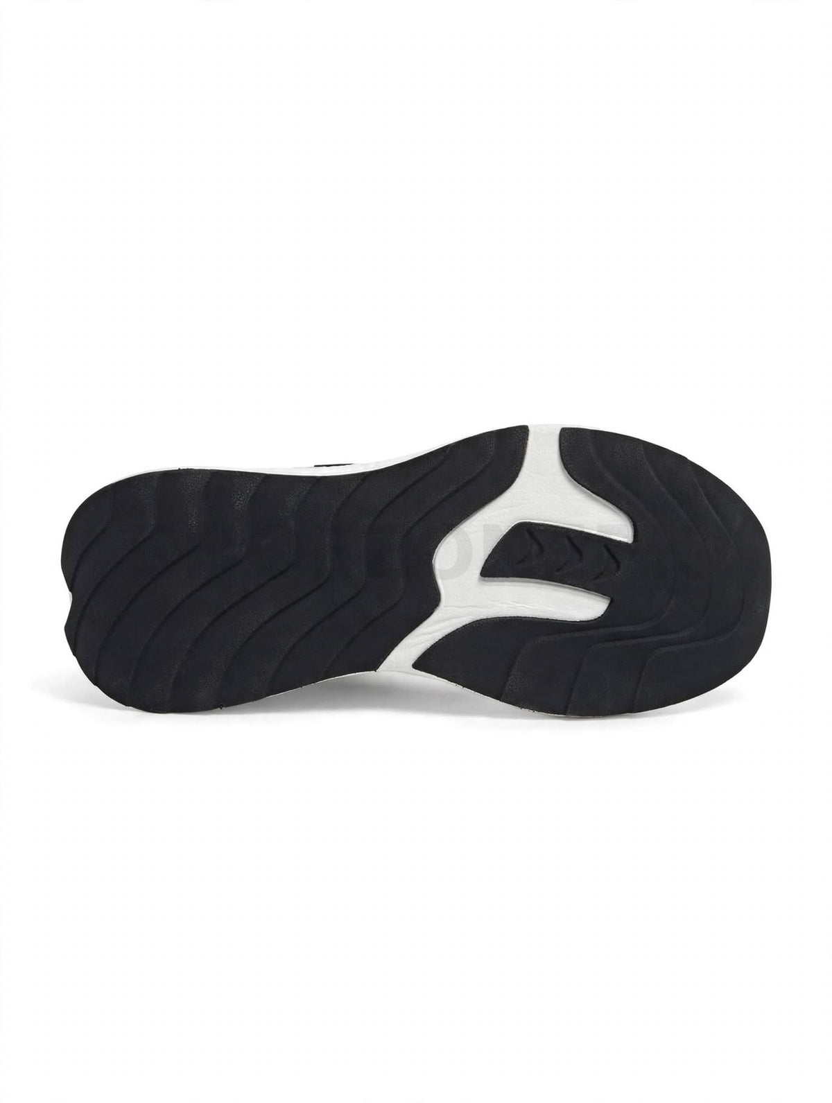 Chunky Trail Runner Black