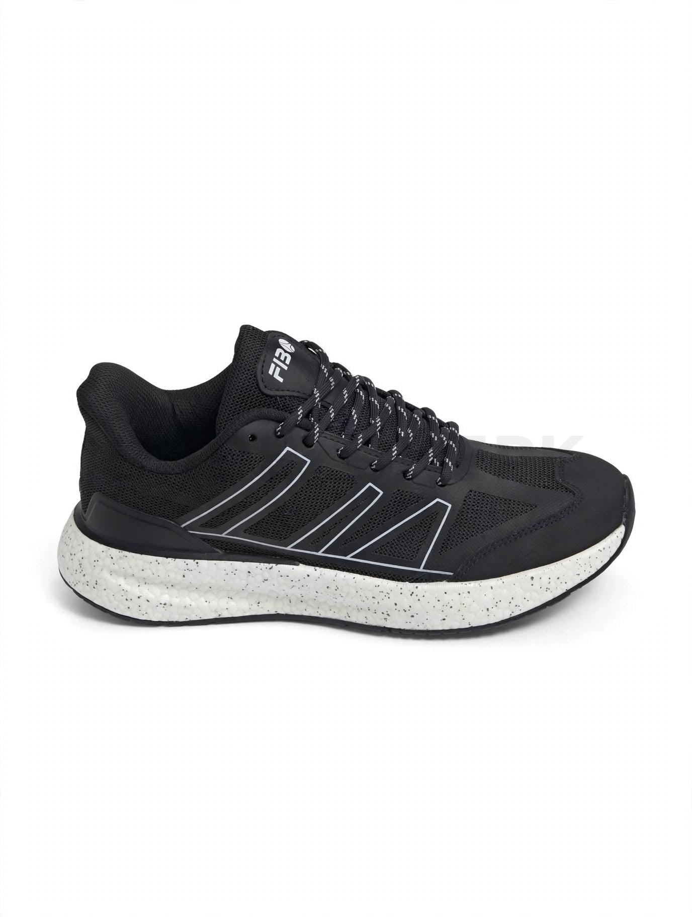Chunky Trail Runner Black