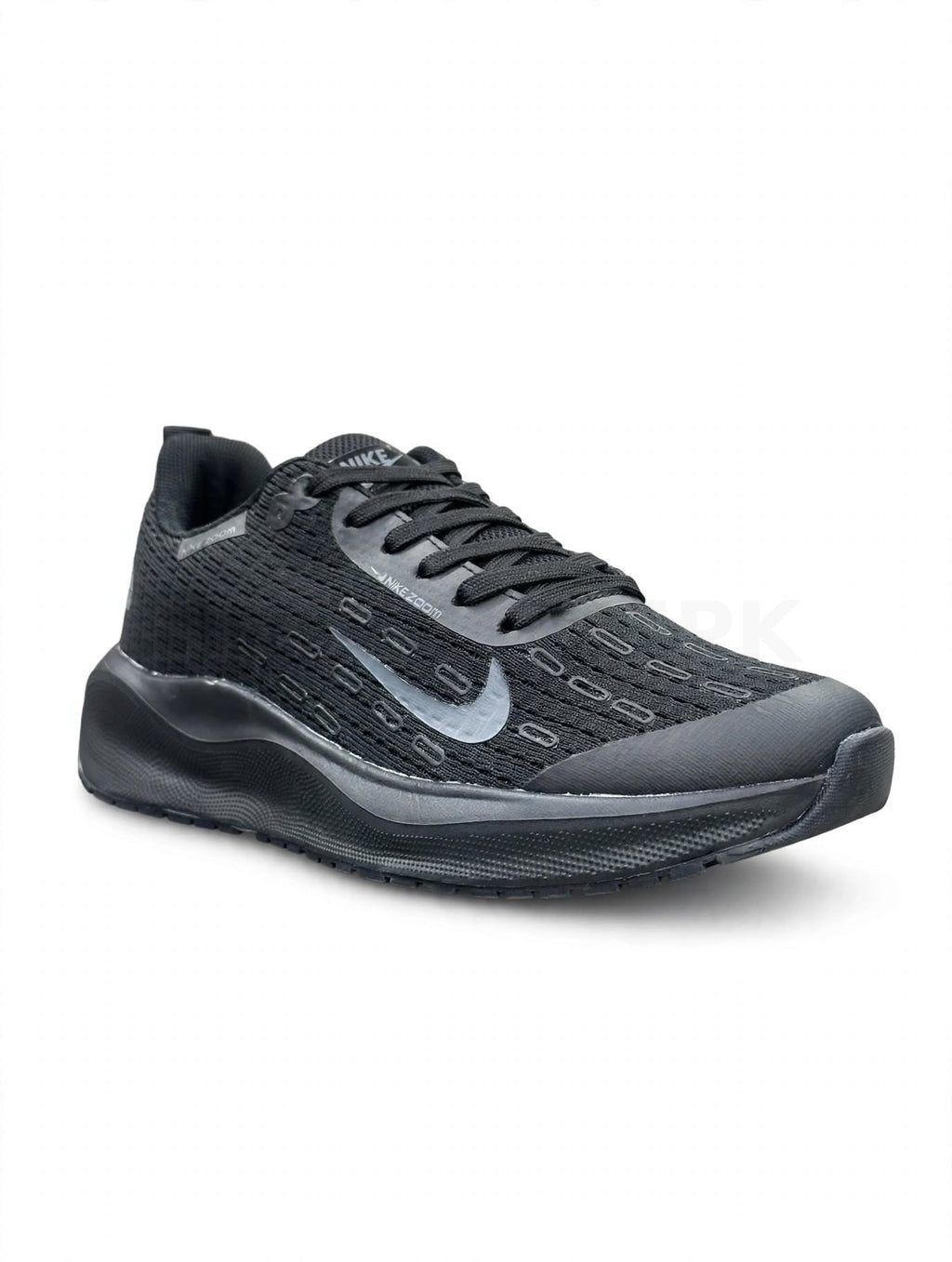 NK Zoom Triple Black