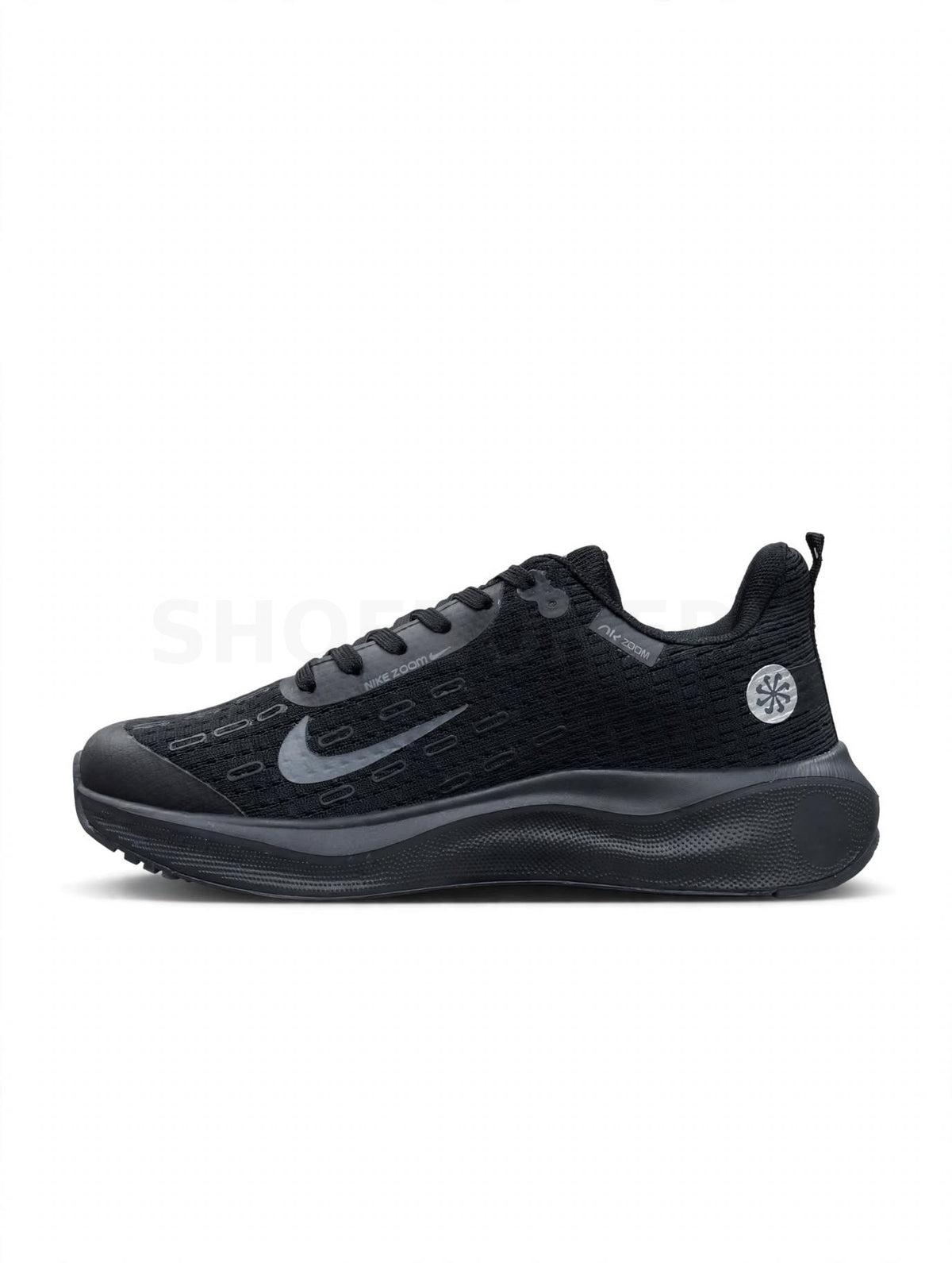 NK Zoom Triple Black