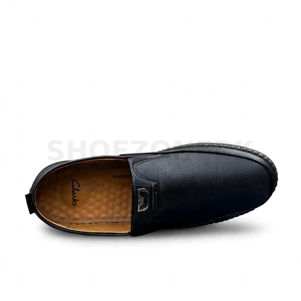 Clarks Comfort Slip-On Black
