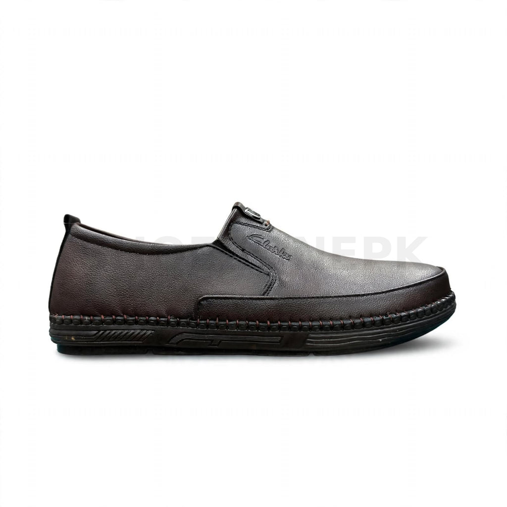 Clarks Comfort Slip-On Loafer Dark Brown