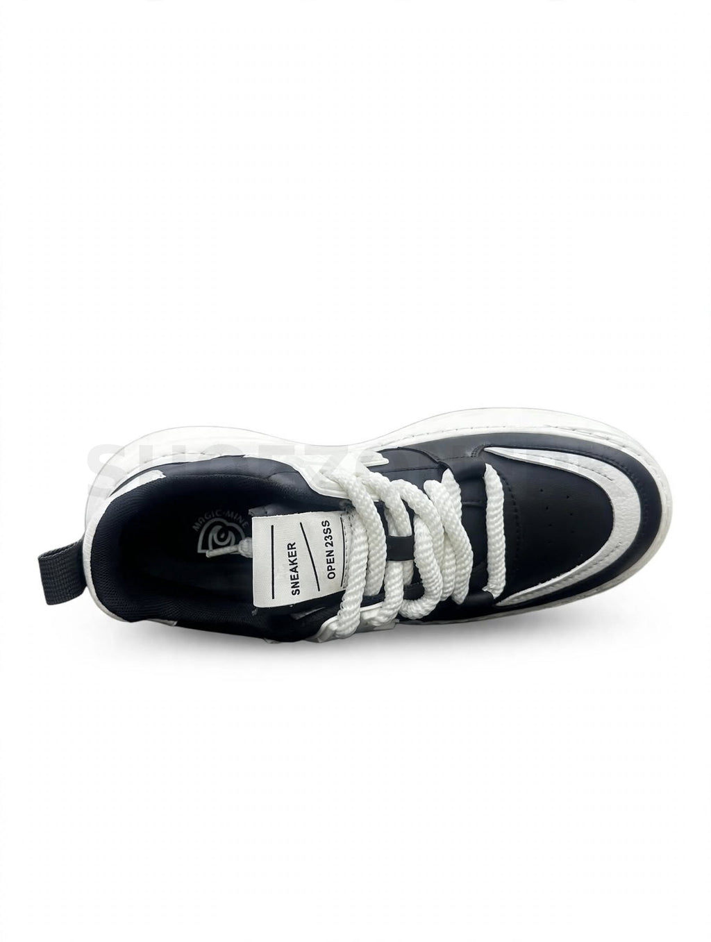 Chunky Street Black White