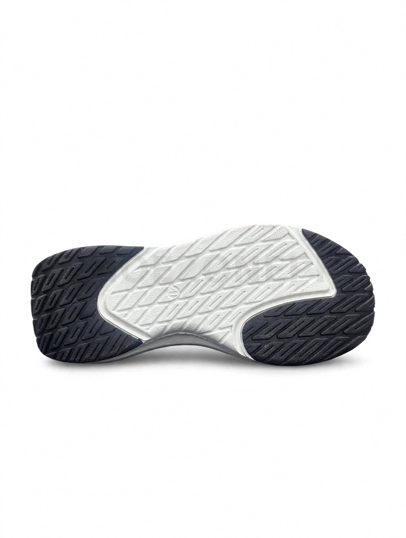 Walk Slip-in Black White