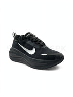 NK ZoomX Vomero Triple Black Silver