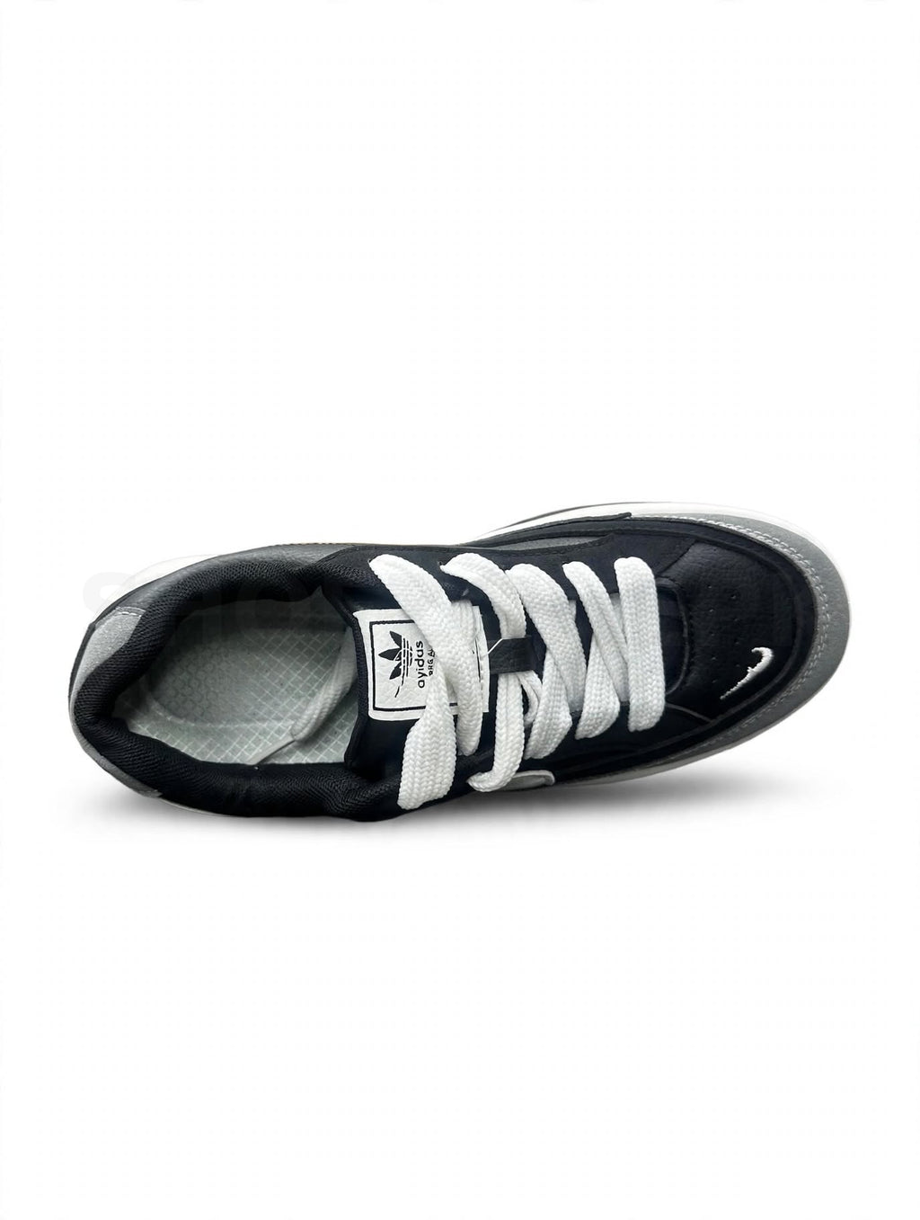 Chunky Skate Adversary Black Grey