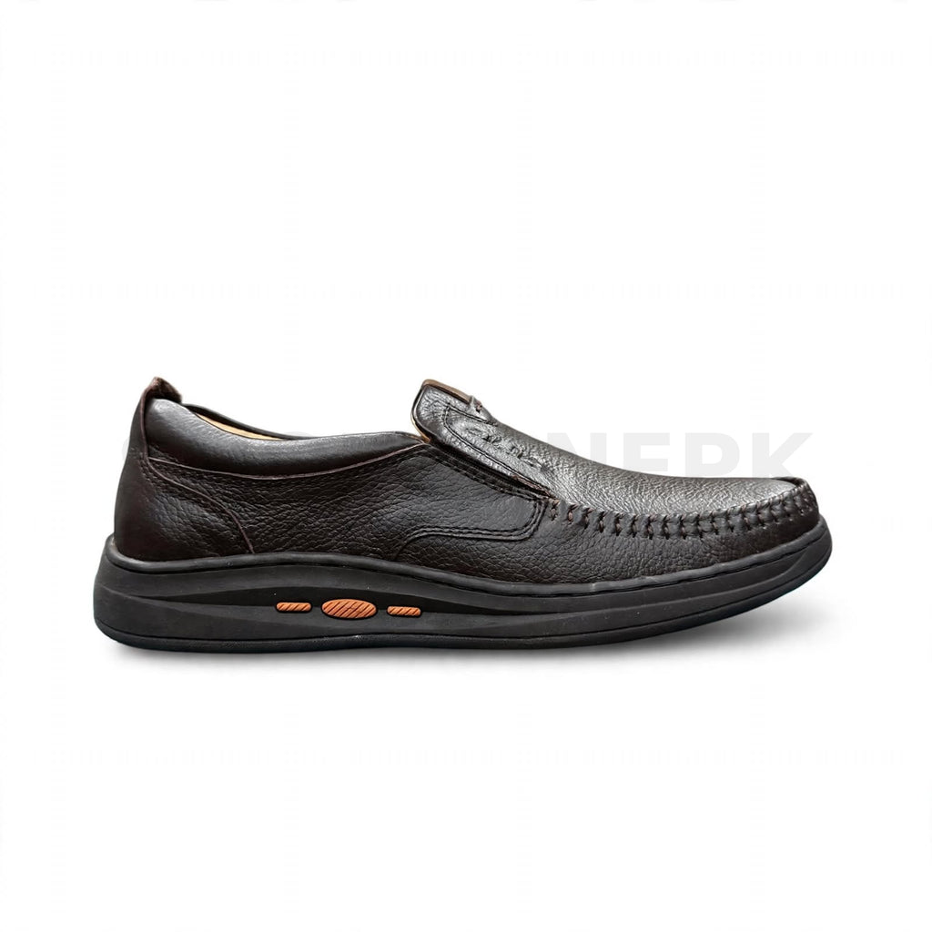 Clarks Medicated Hand-Stitched Loafer Dark Brown