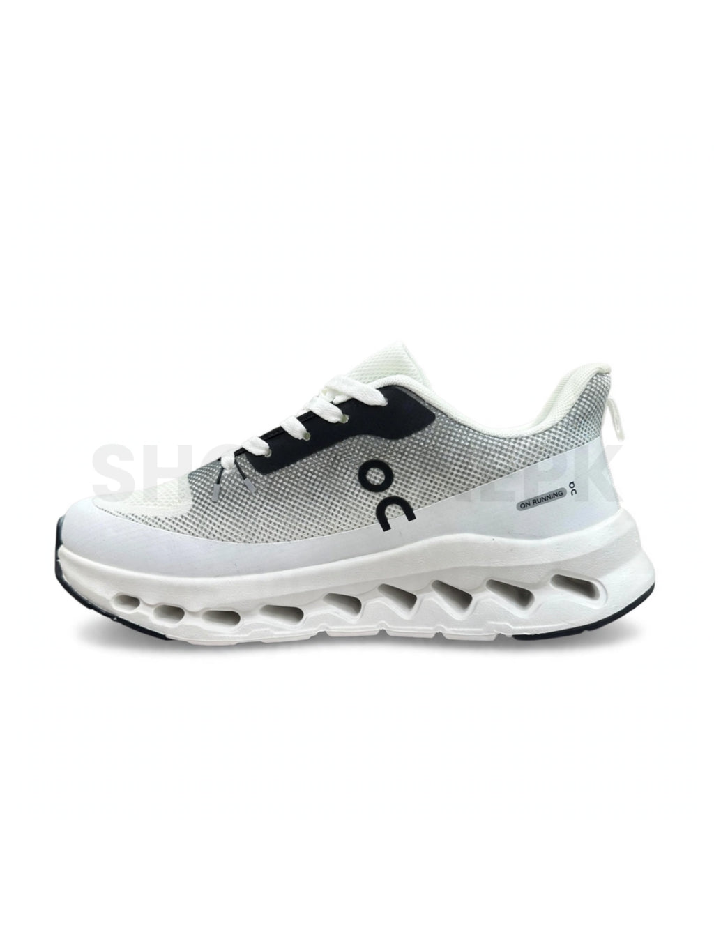 On Running Cloudtilt - White Grey Black