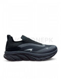 B18 GOUPU FENGYA Slip-On Runner - Triple Black