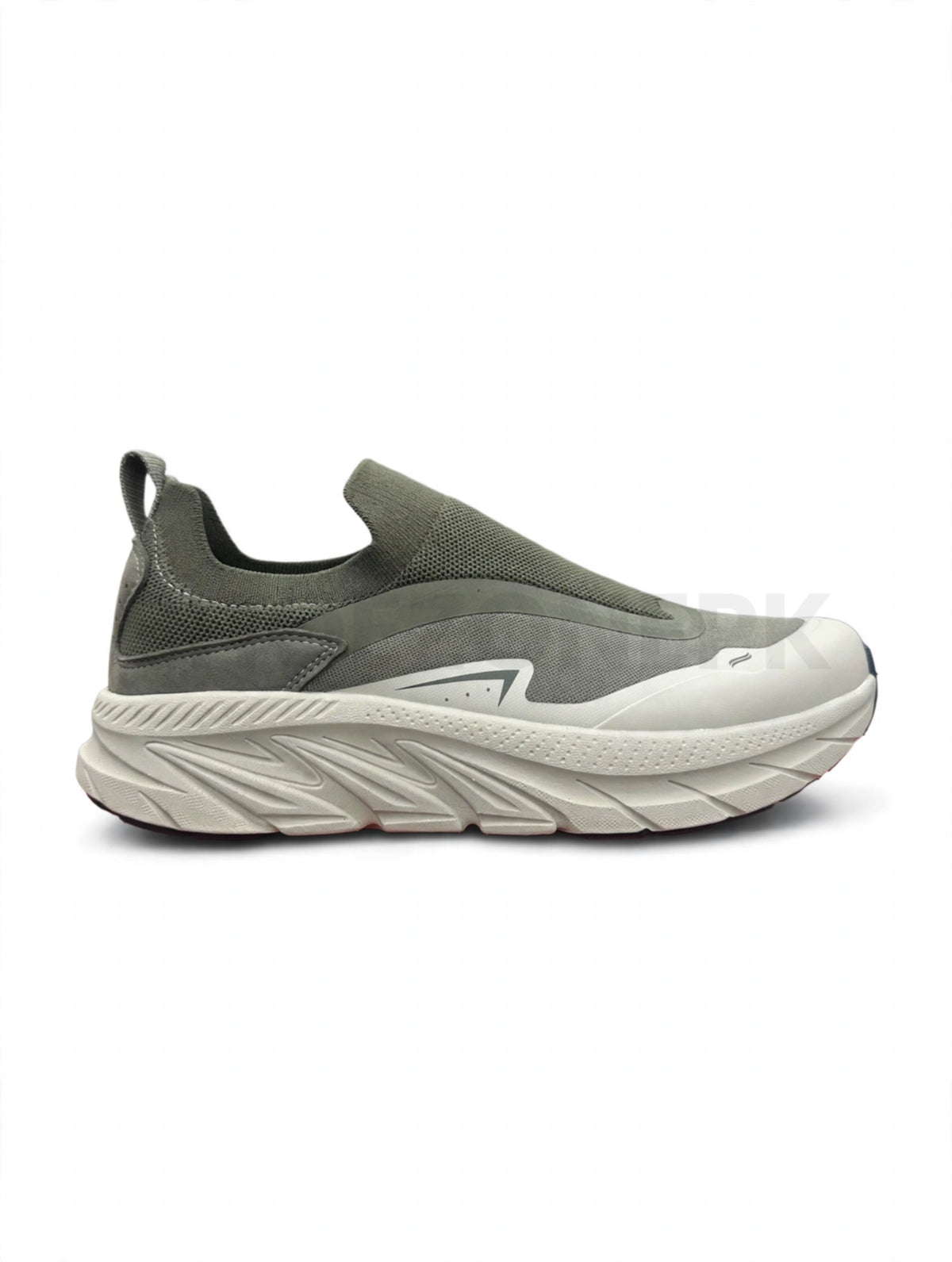 B18 GOUPU FENGYA Slip-On Runner - Sage Green White